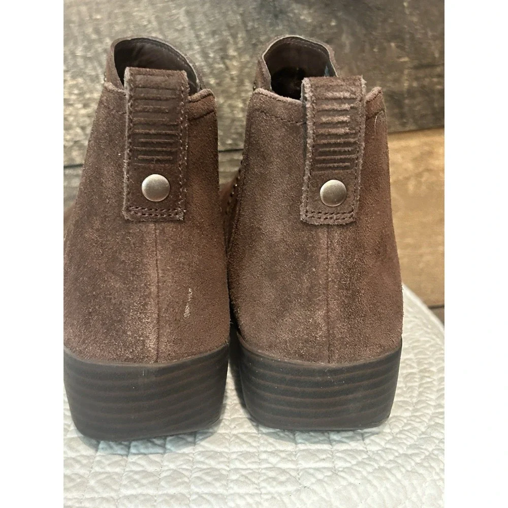 Fit Flop SuperChelsea Suede Studded Ankle Boots Brown Sz 9 Women's‎